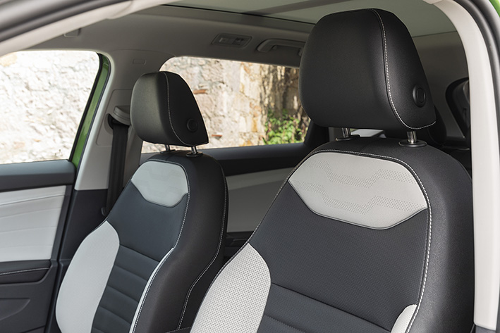 VW Taos 2025
