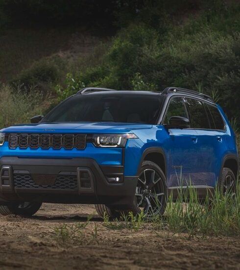 Jeep Cherokee 2026 motor híbrido