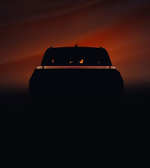 Teaser nuevo Toyota