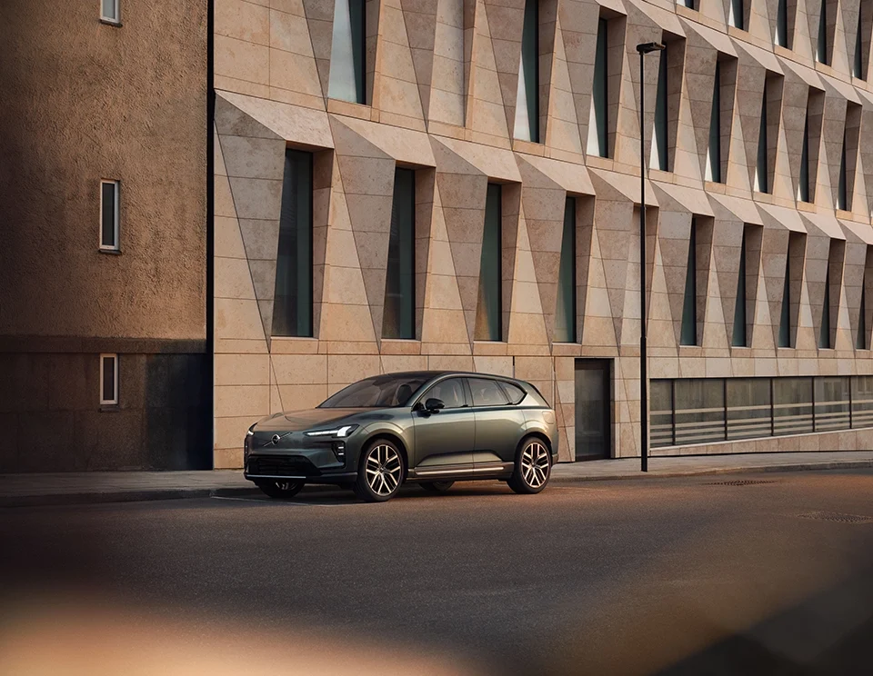 Volvo EX60 eléctrico