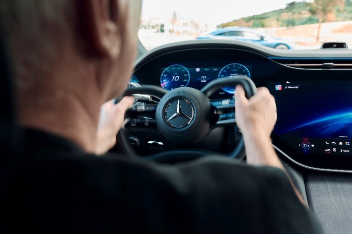 Steer-by-wire Mercedes EQS