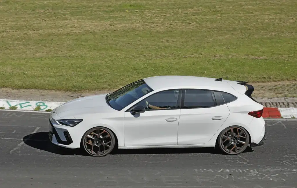 Cupra León VZ TCR