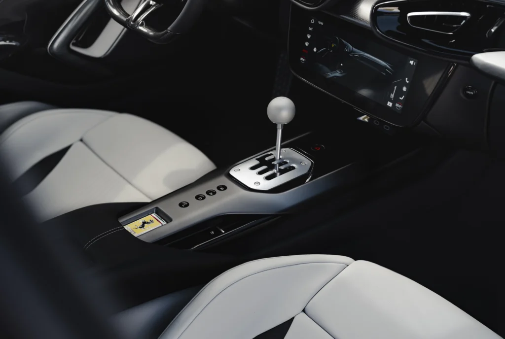Ferrari 12Cilindri Manual