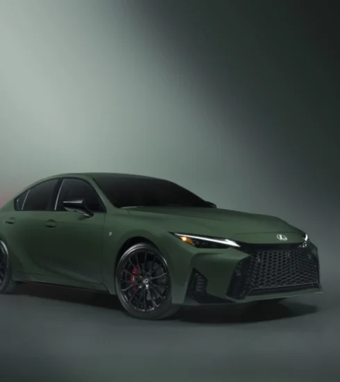 Lexus IS 2027